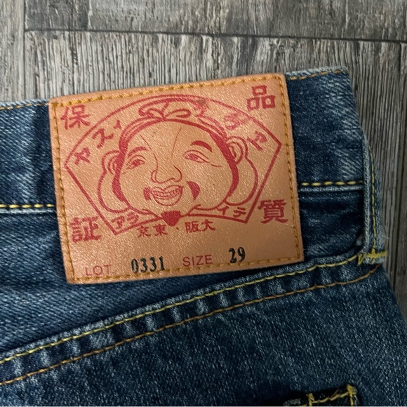 Evisu Distressed Jeans - Picture 4 of 7